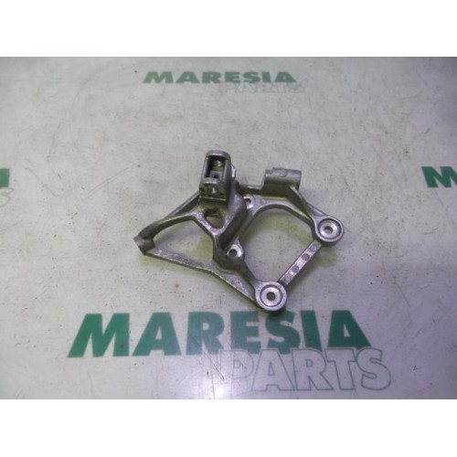 Peugeot - Partner - Support (miscellaneous)