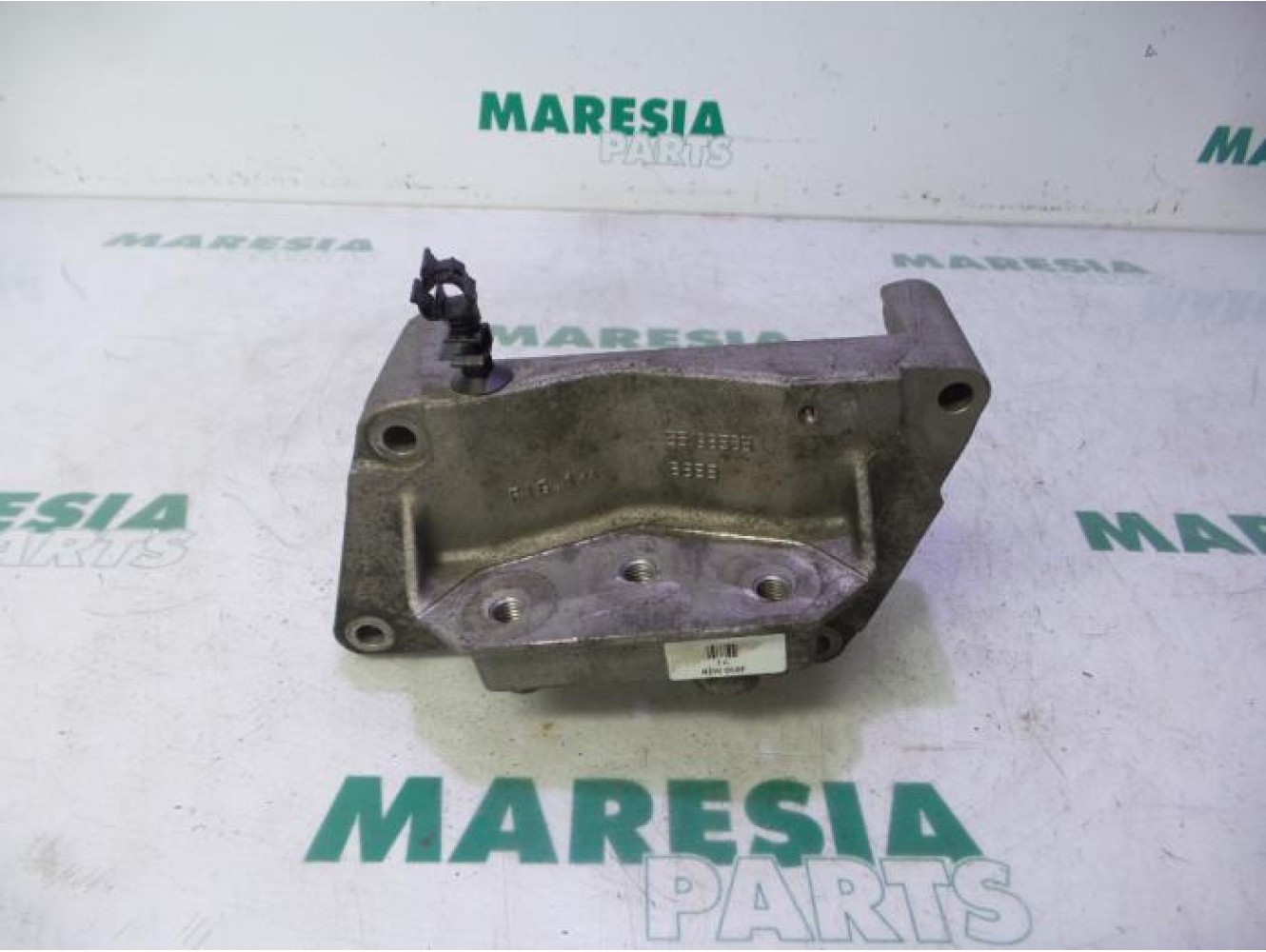 Fiat - Punto - Engine mount