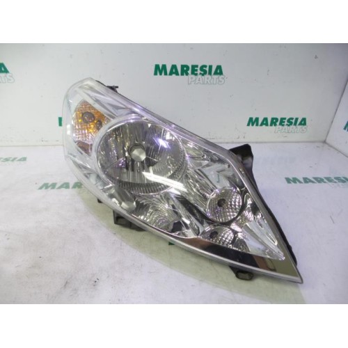 Peugeot - Expert - Headlight, right