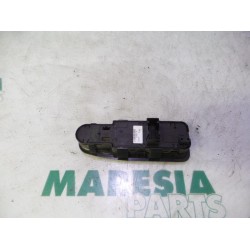 Peugeot - Expert - Multi-functional window switch