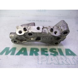 Peugeot - 207 - Engine mount