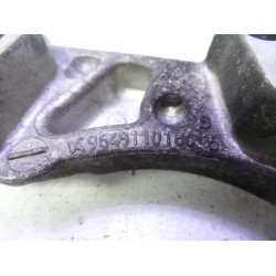 Peugeot - 207 - Engine mount