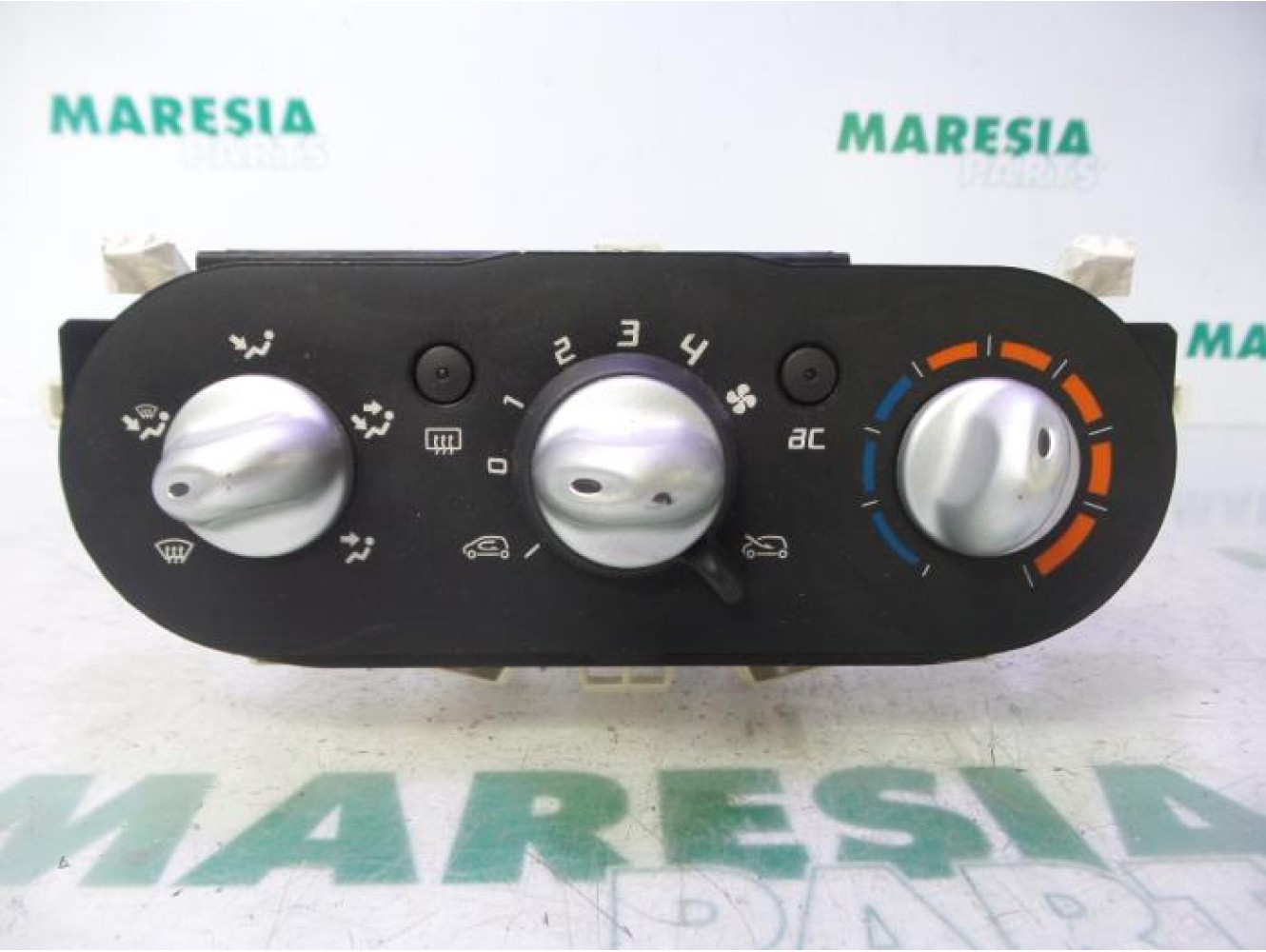 Renault - Twingo - Heater control panel