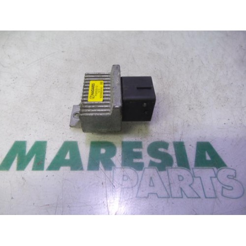 Renault - Twingo - Glow plug relay