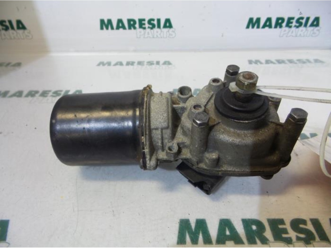 Renault - Laguna - Front wiper motor