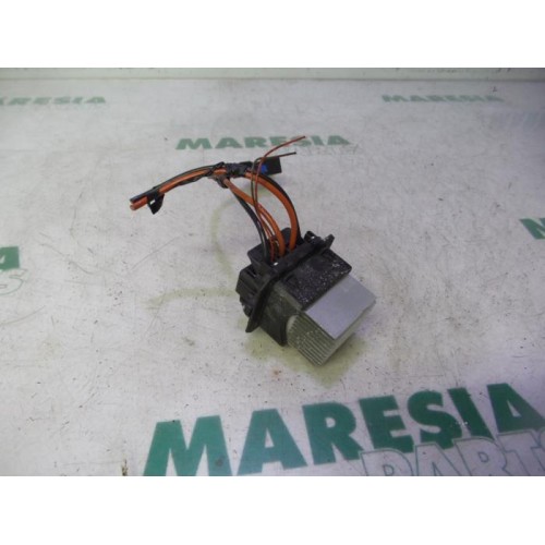 Peugeot - 207 - Heater resistor