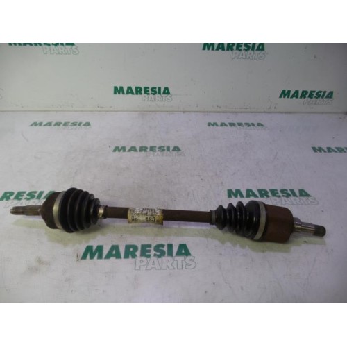 Peugeot - 207 - Front drive shaft, left