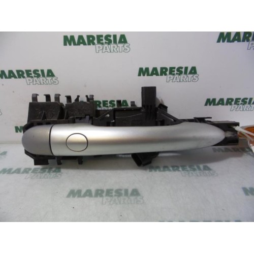 Renault - Megane Scenic - Rear door handle 4-door, right