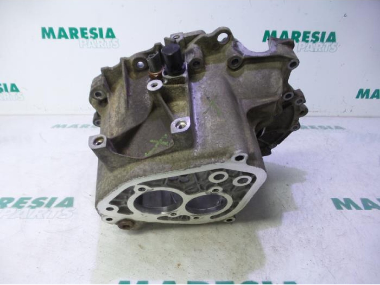 Citroen - C3 - Gearbox casing