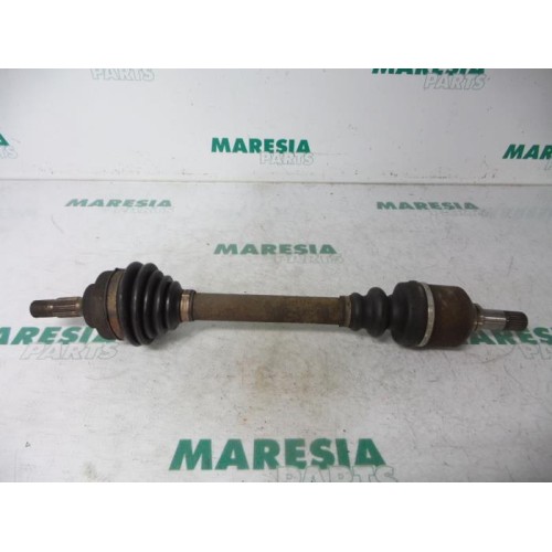 Peugeot - 307 - Aandrijfas links-voor