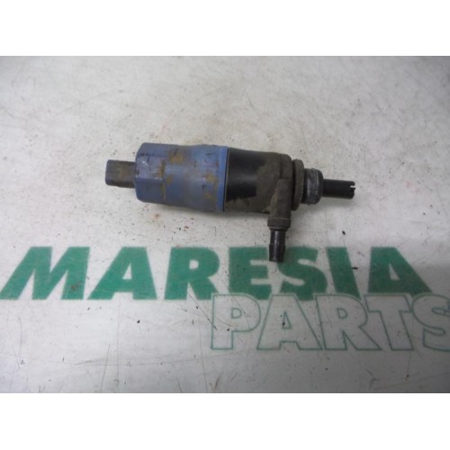 Peugeot - 307 - Windscreen washer pump