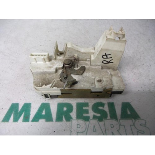Peugeot - 307 - Rear door mechanism 4-door, right