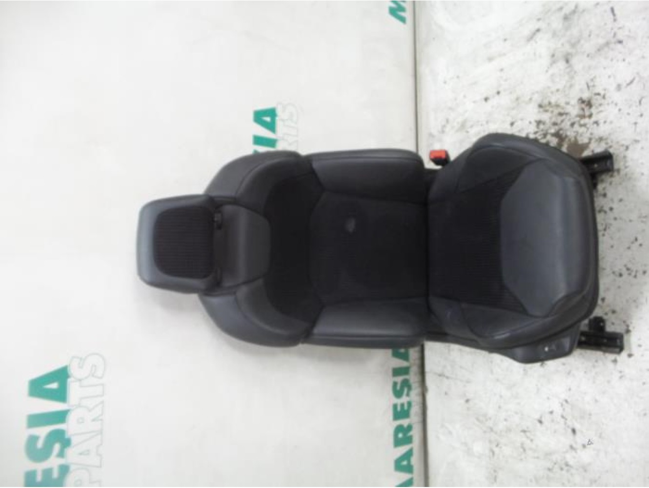Citroen - C5 - Seat, right