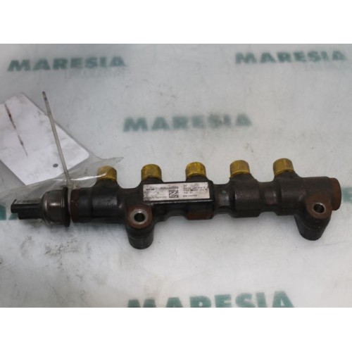 Citroen - C4 Picasso - Fuel injector nozzle