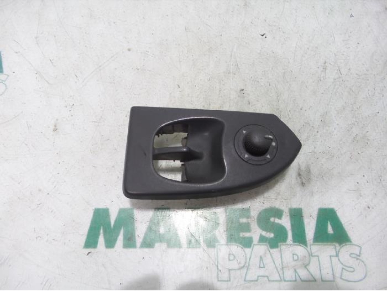 Fiat - Ducato - Mirror switch