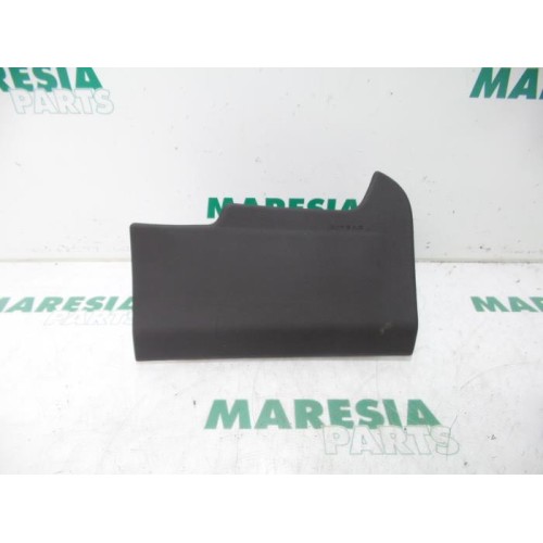 Citroen - C4 Picasso - Knee airbag, left