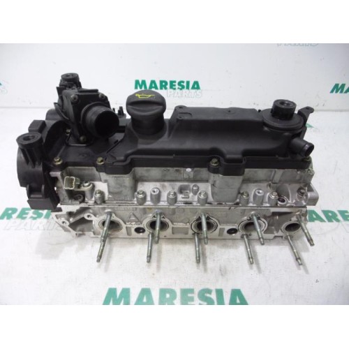 Peugeot - 206 - Cylinder head