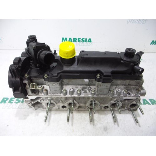 Peugeot - 206 - Cylinder head