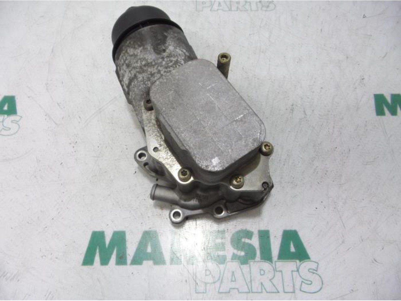 Peugeot - 206 - Oil filter holder