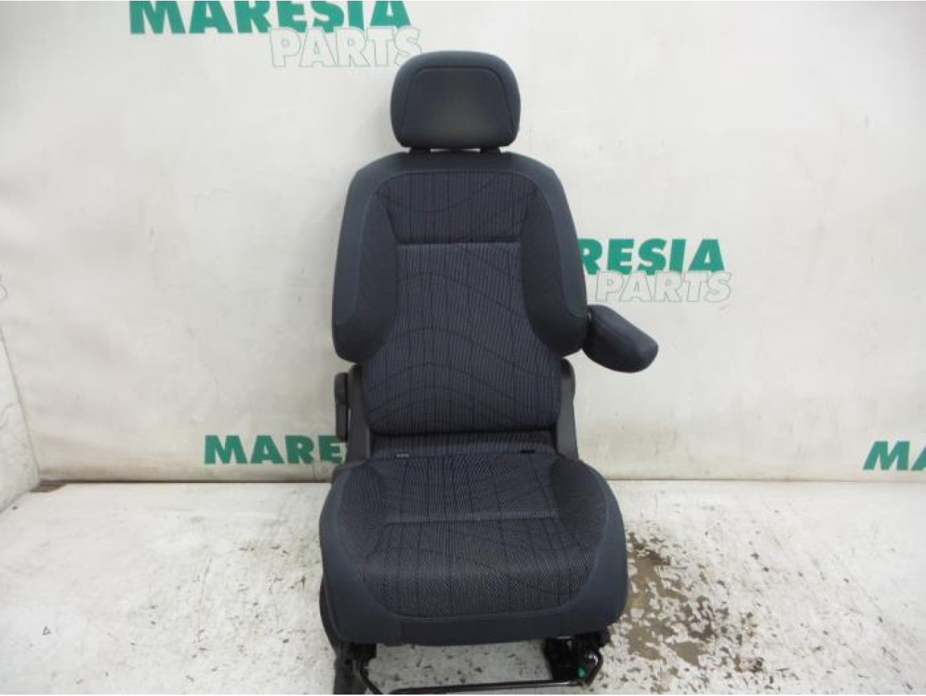 Peugeot - Partner - Stoel rechts