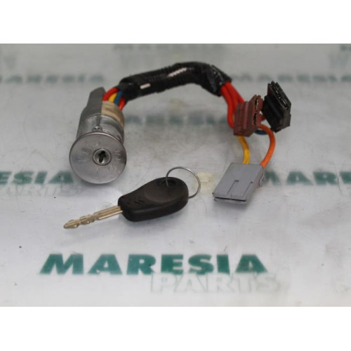 Citroen - Xantia - Kontaktslot+Sleutel