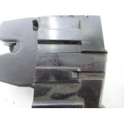 Peugeot - Partner - Tailgate lock mechanism
