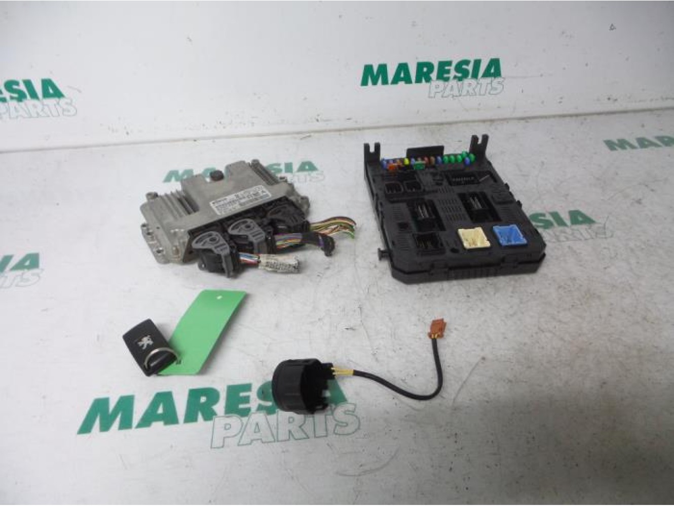 Peugeot - Partner - Engine management computer