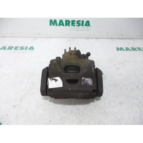 Peugeot - Partner - Remklauw (Tang) links-voor