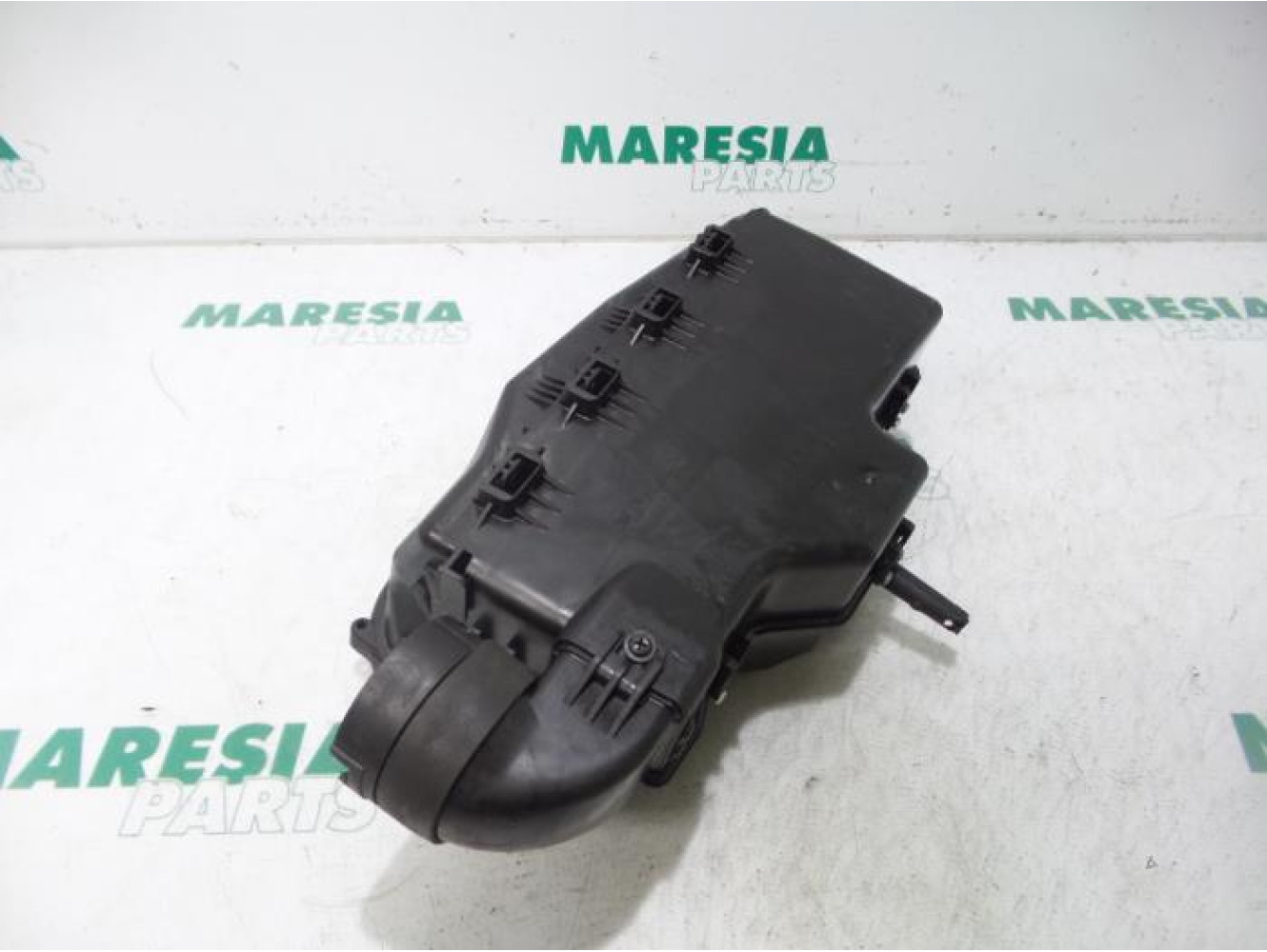 Peugeot - Partner - Air box