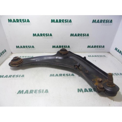 Renault - Laguna - Front lower wishbone, right