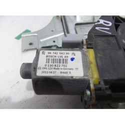 Peugeot - 208 - Window mechanism 4-door, front right