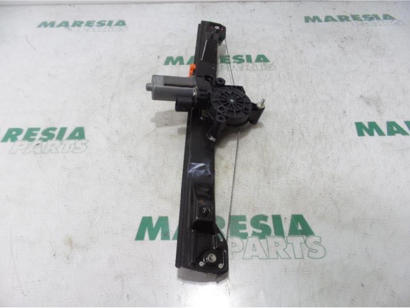 Fiat - Punto - Window mechanism 2-door, front right