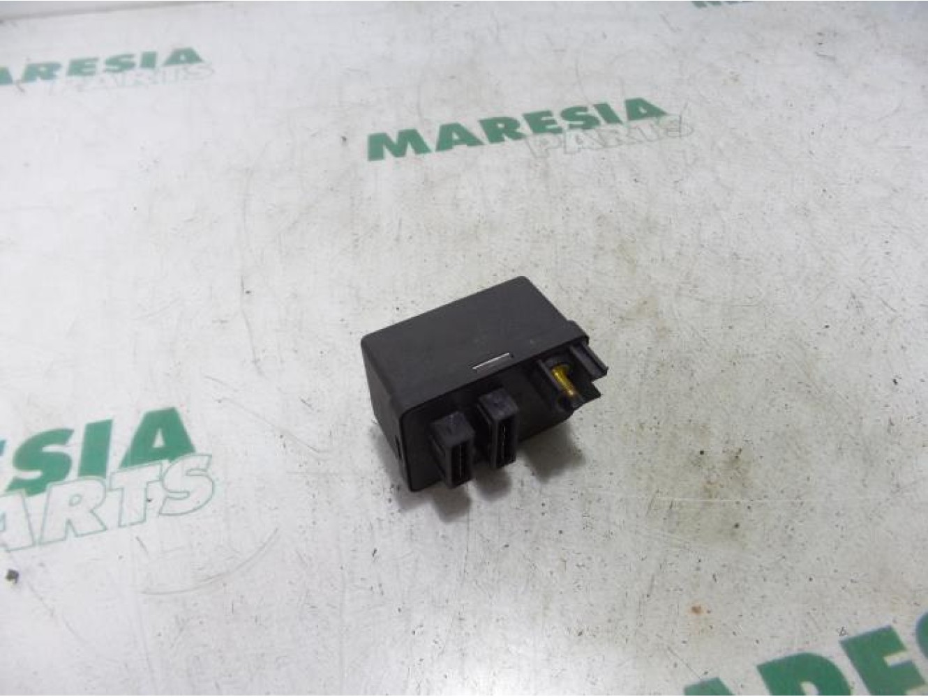 Fiat - Punto - Glow plug relay