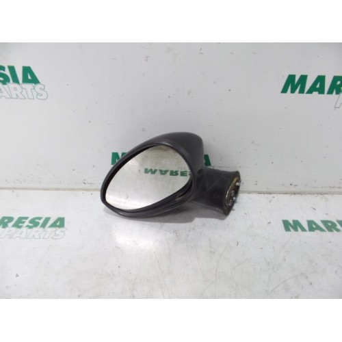 Fiat - Punto - Wing mirror, left