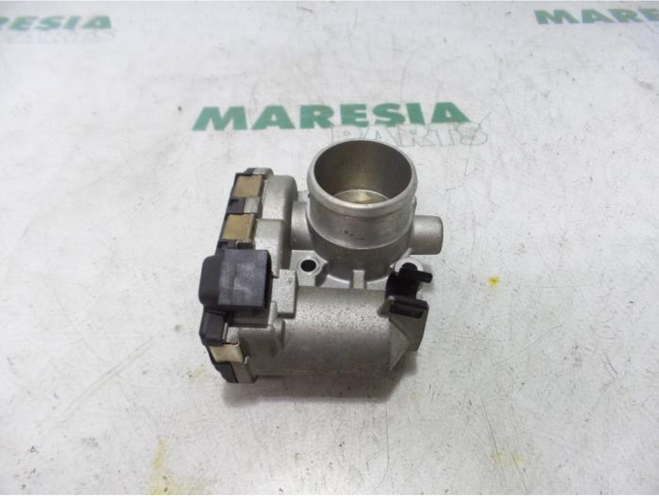 Fiat - Punto - Throttle body