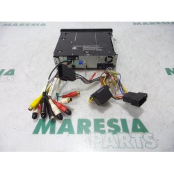 Miscellaneous - Miscellaneous - Radio/CD player (miscellaneous)