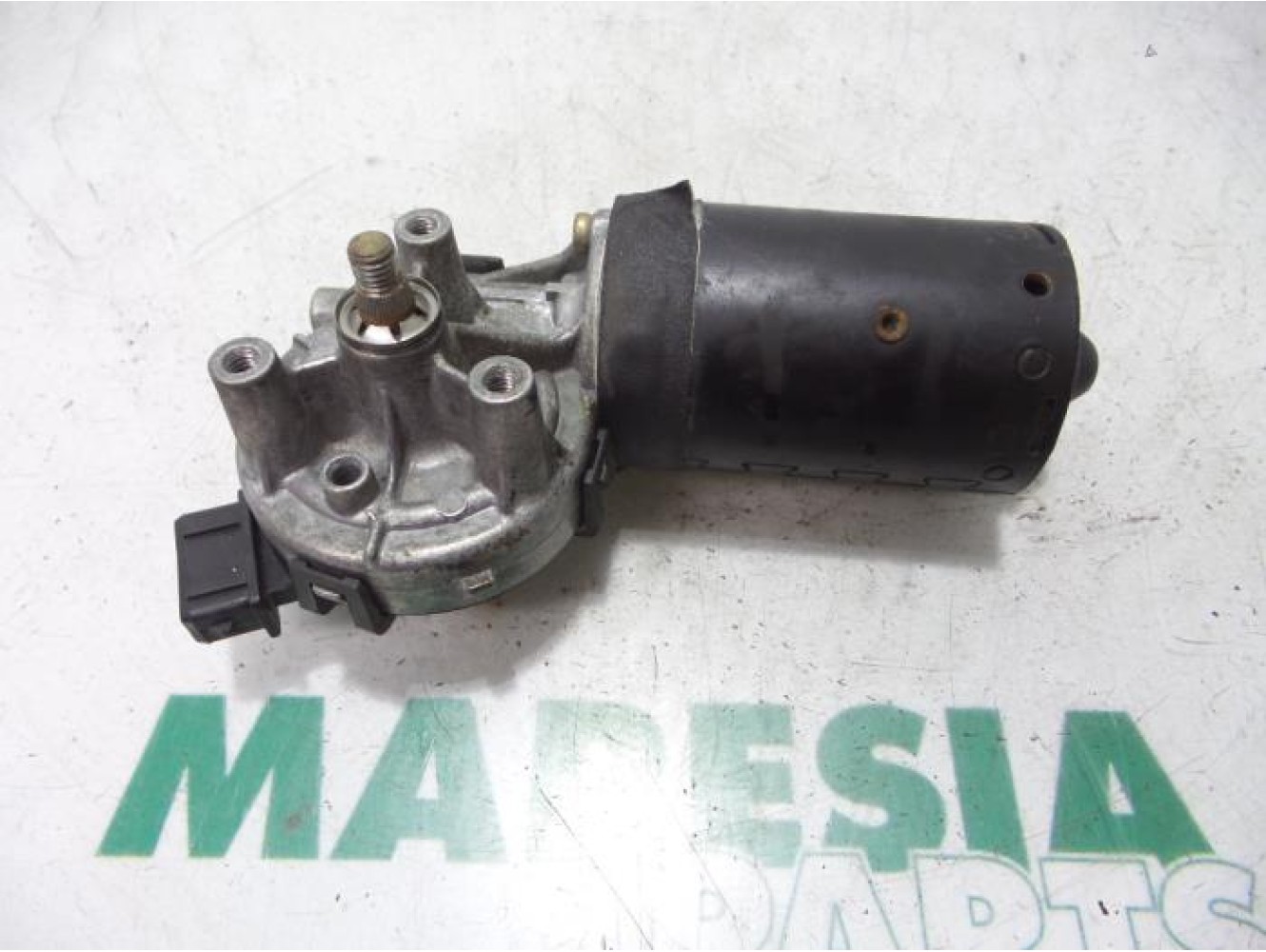 Peugeot - 206 - Front wiper motor