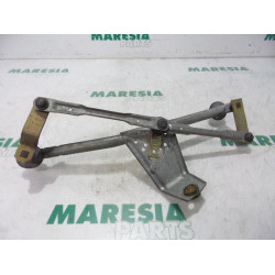 Peugeot - 206 - Wiper mechanism