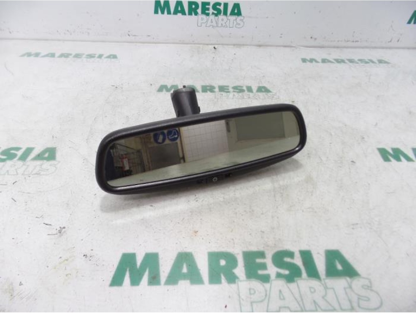Peugeot - 407 - Rear view mirror