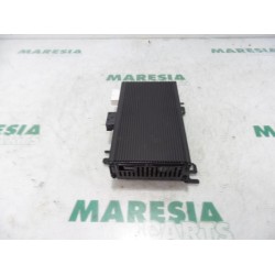Peugeot - 407 - Radio amplifier