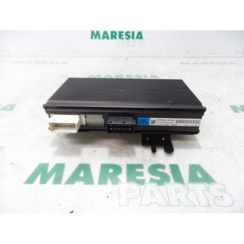 Peugeot - 407 - Radio amplifier