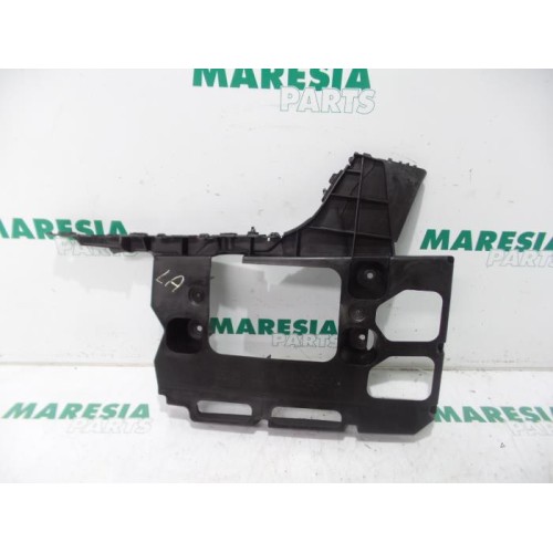 Peugeot - 407 - Bumperframe achter