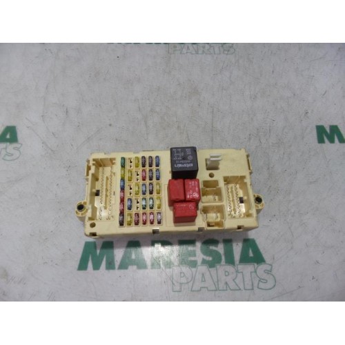 Fiat - Stilo - Fuse box