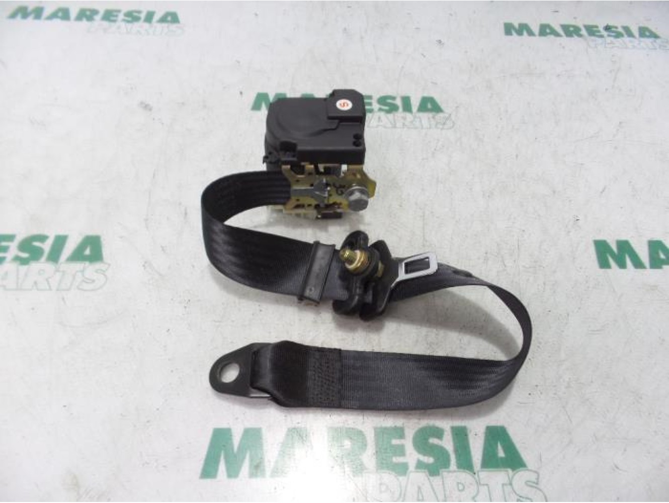 Fiat - Stilo - Sicherheitsgurt links hinten