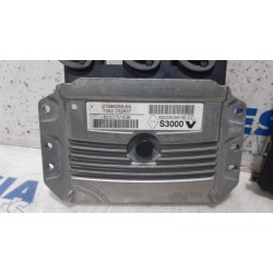 Renault - Megane Scenic - Engine management computer