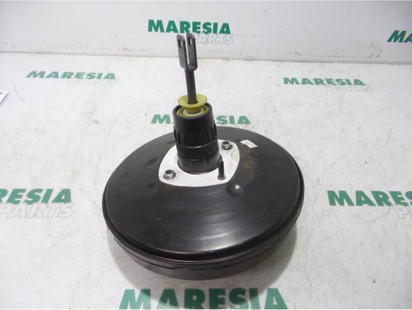 Renault - Megane Scenic - Brake servo