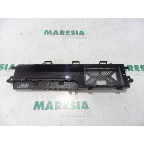 Renault - Megane Scenic - Instrument panel