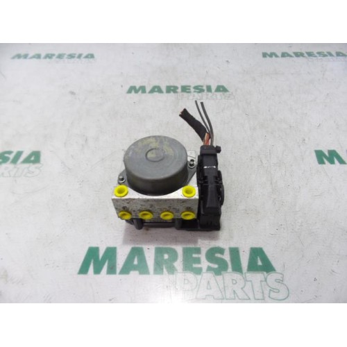 Renault - Megane Scenic - ABS pump