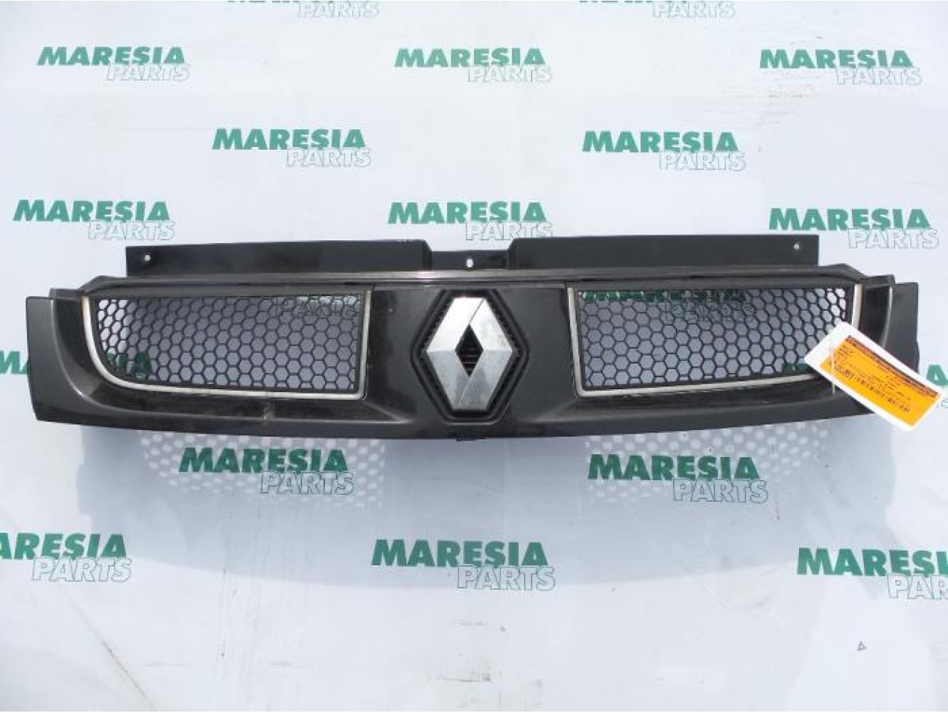 Renault - Trafic - Grill