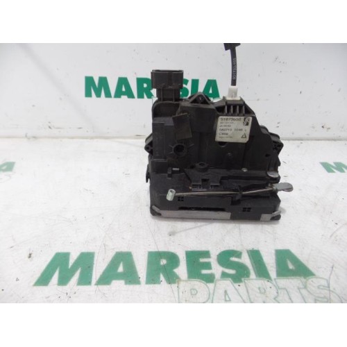 Fiat - Punto - Rear door mechanism 4-door, right